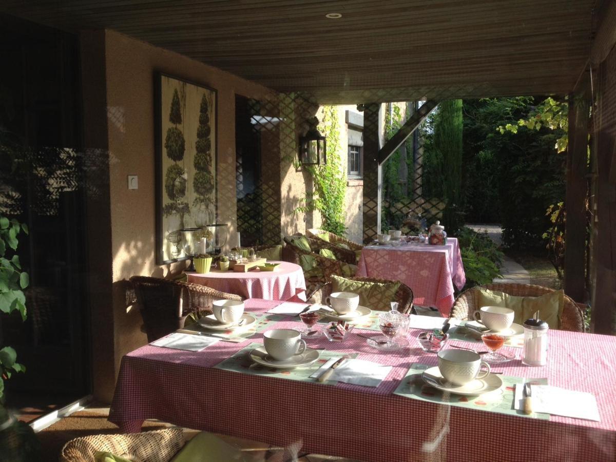 La Grande Poterie Hotel Coulandon Exterior photo